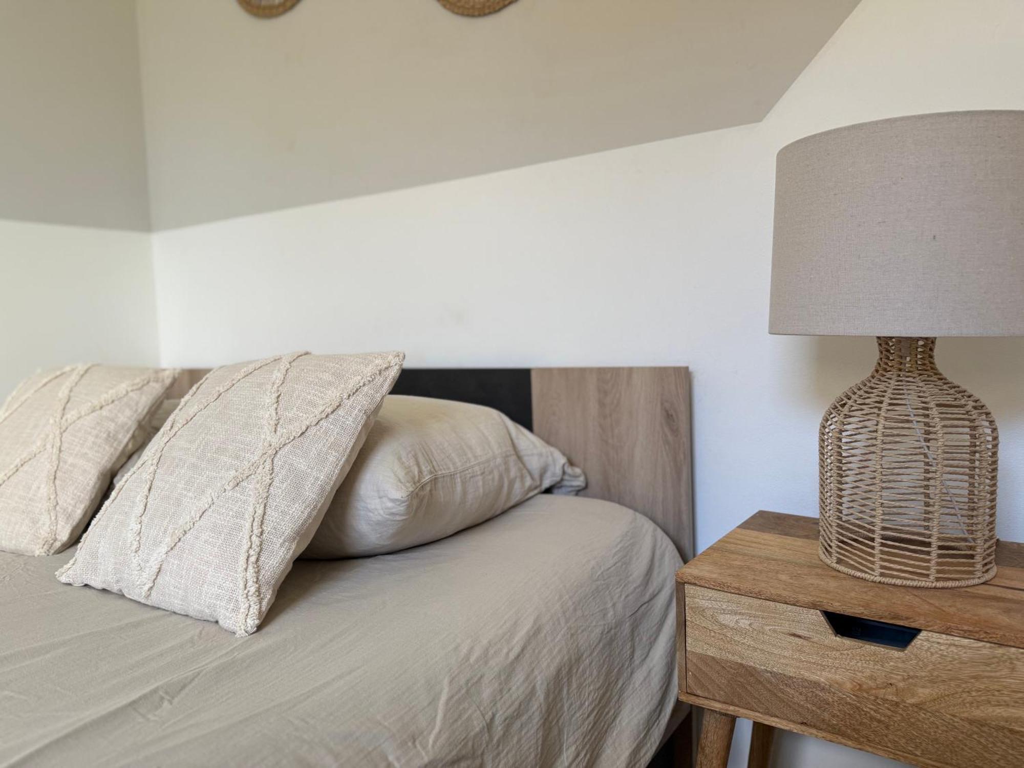 Loft, Studio And Love Rooms Bourg-Saint-Christophe エクステリア 写真
